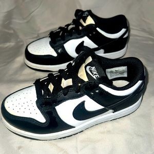 Nike Dunks Low